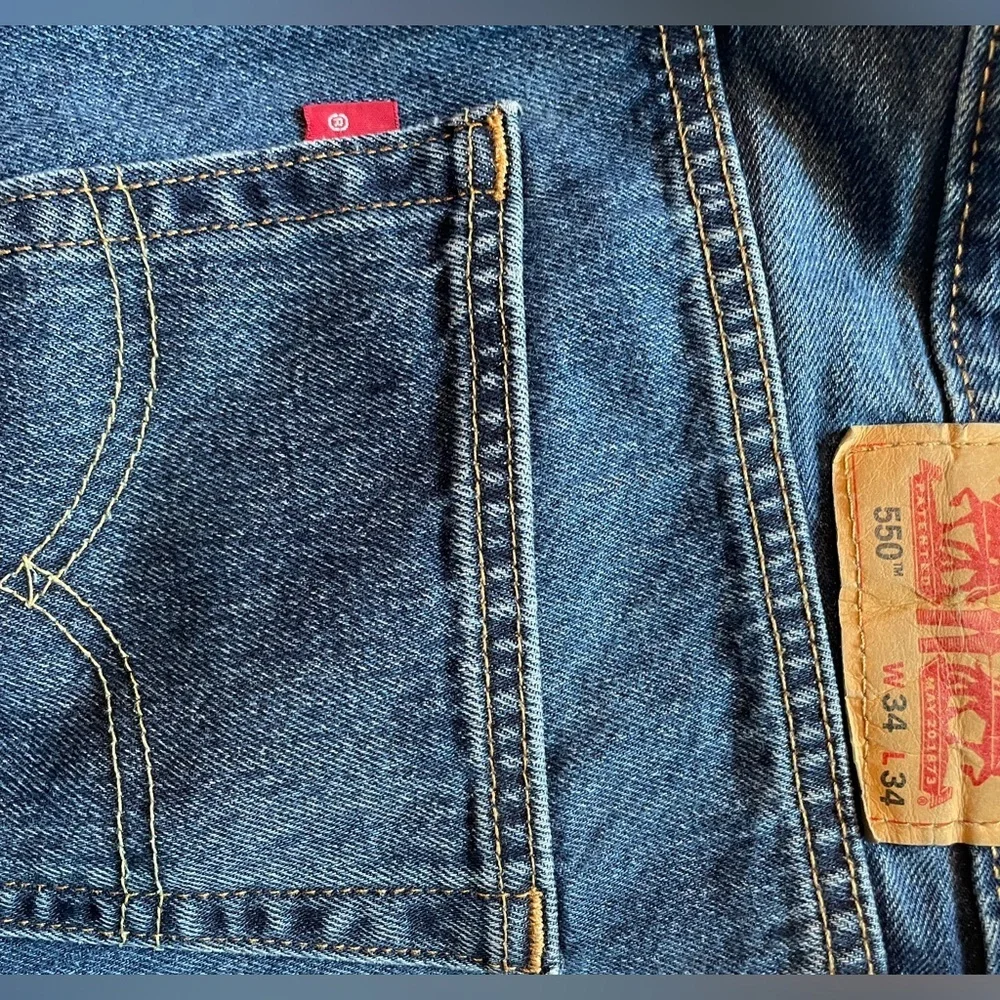 Levi's 550 Blue Denim Jeans Men’s Size 34 x 34